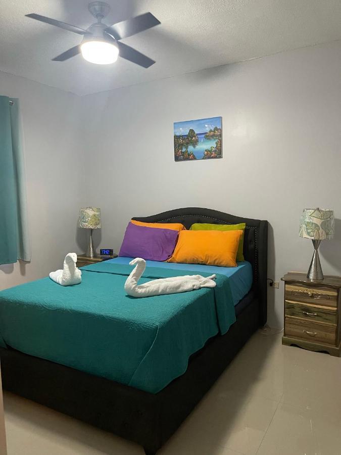 Jamrock Suites Кингстън Екстериор снимка