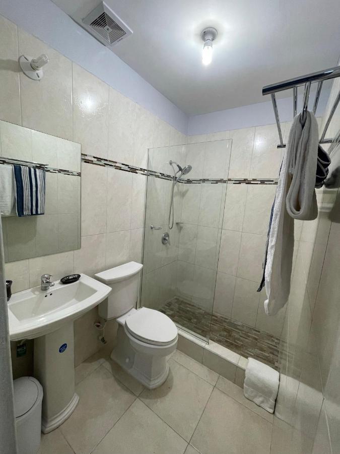 Jamrock Suites Кингстън Екстериор снимка