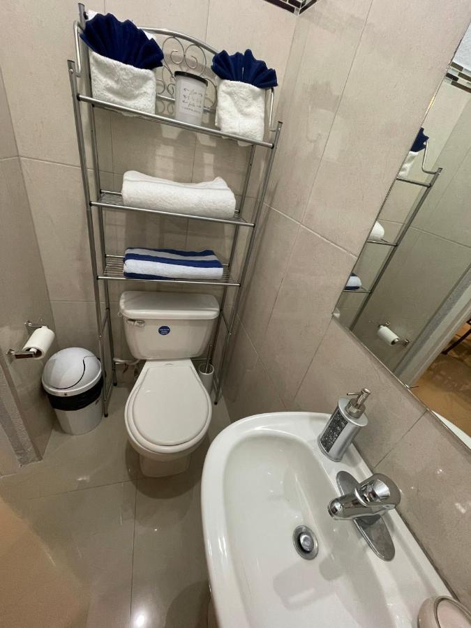 Jamrock Suites Кингстън Екстериор снимка